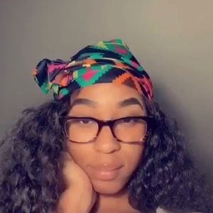 Meet your Posher, Jazmin